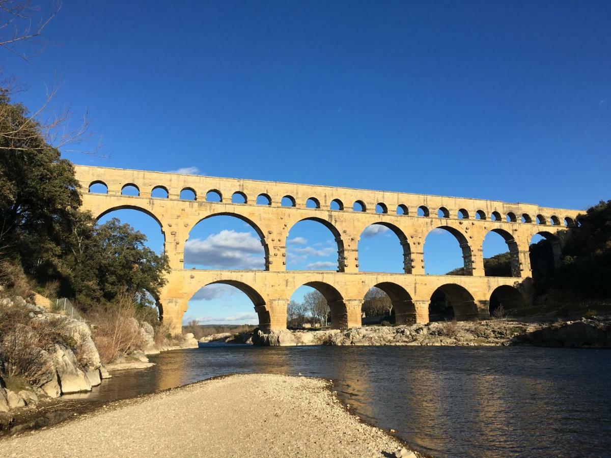 Hotel A Gauche Du Pont Vers Pont du Gard Exteriér fotografie