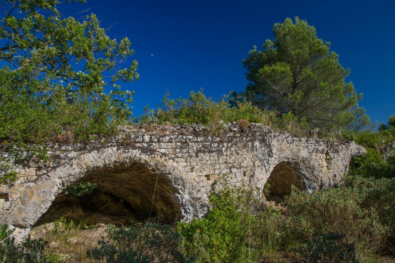 Hotel A Gauche Du Pont Vers Pont du Gard Exteriér fotografie